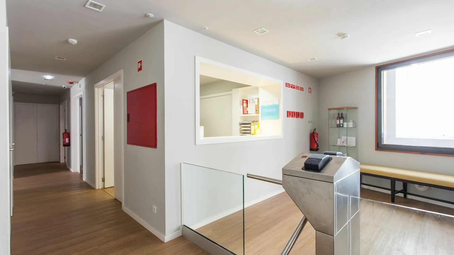 Doorm Quality Housing Hotel Lisboa 4*, Lizbona Portugalia